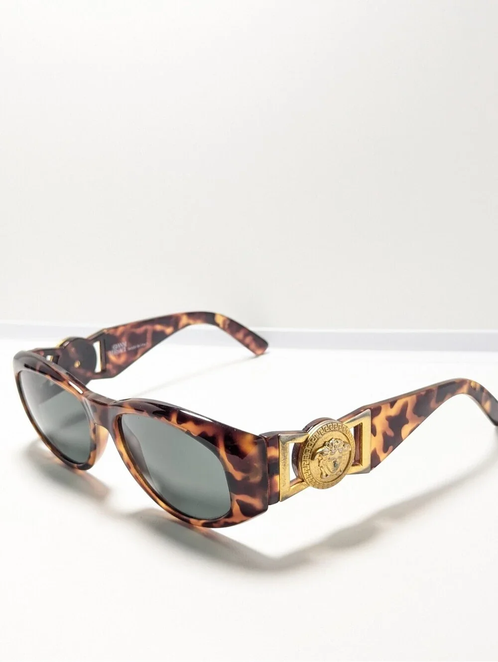 Gianni Versace MOD424 Green UV Brown Tortoiseshell Cat Eye Women's Sunglasses